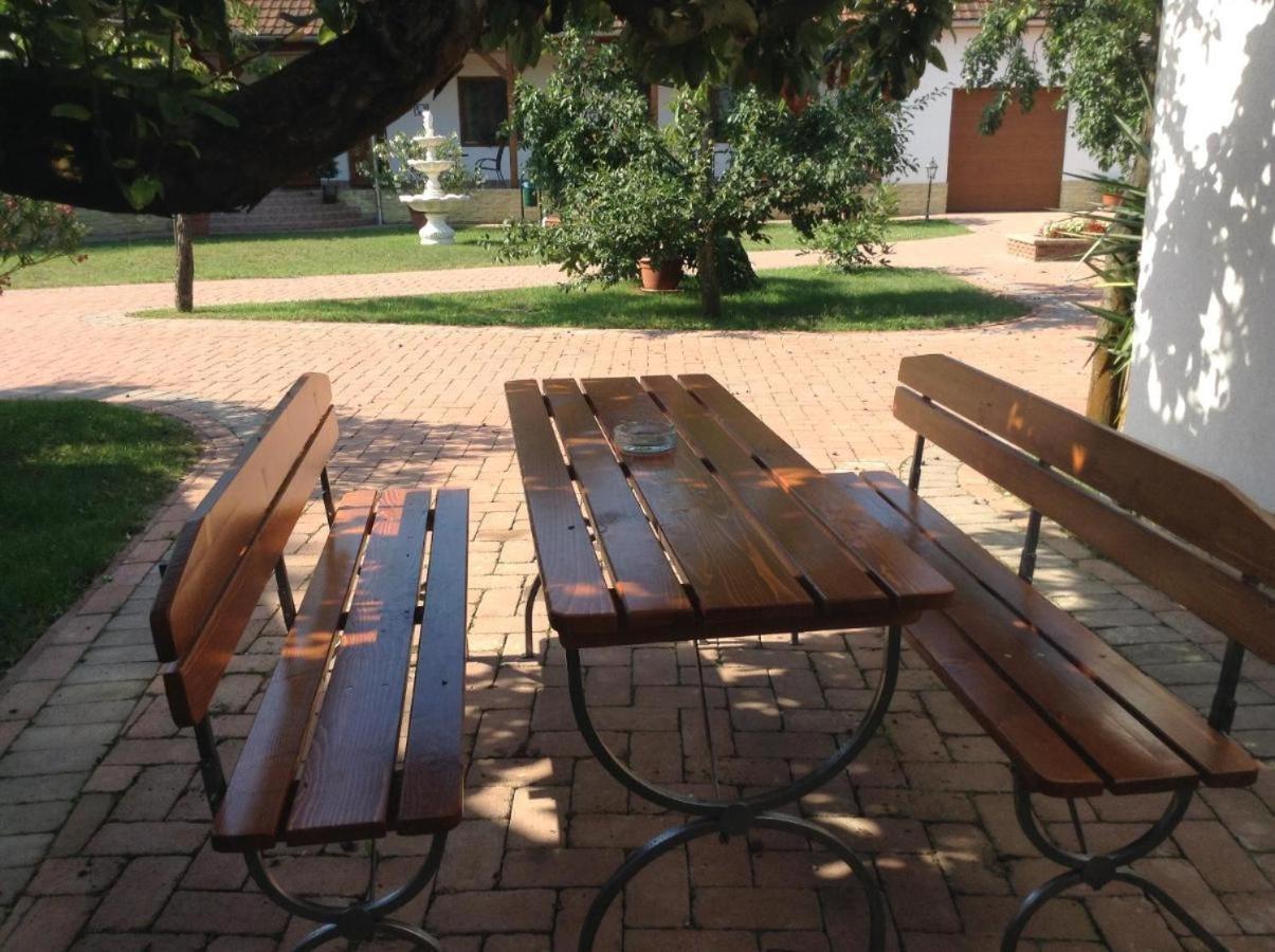 Bornemisza Kuria Wellness Resort Tiszabecs Bagian luar foto